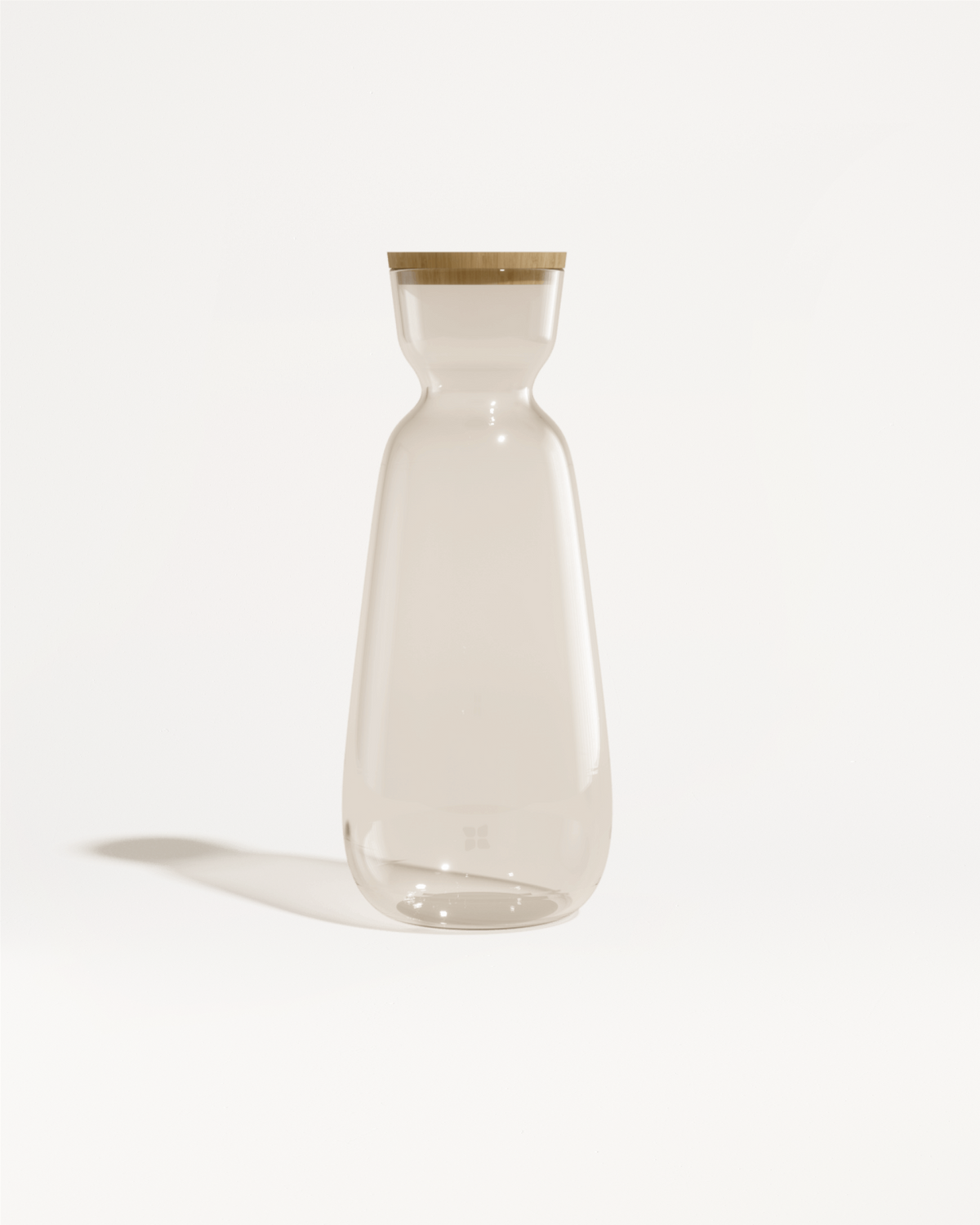 Grande Carafe en Verre with wooden lid in still life.
