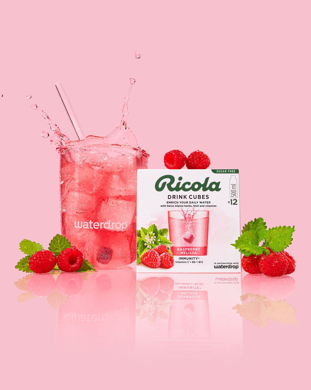 Coffret exclusif waterdrop® x Ricola with raspberry cubes.