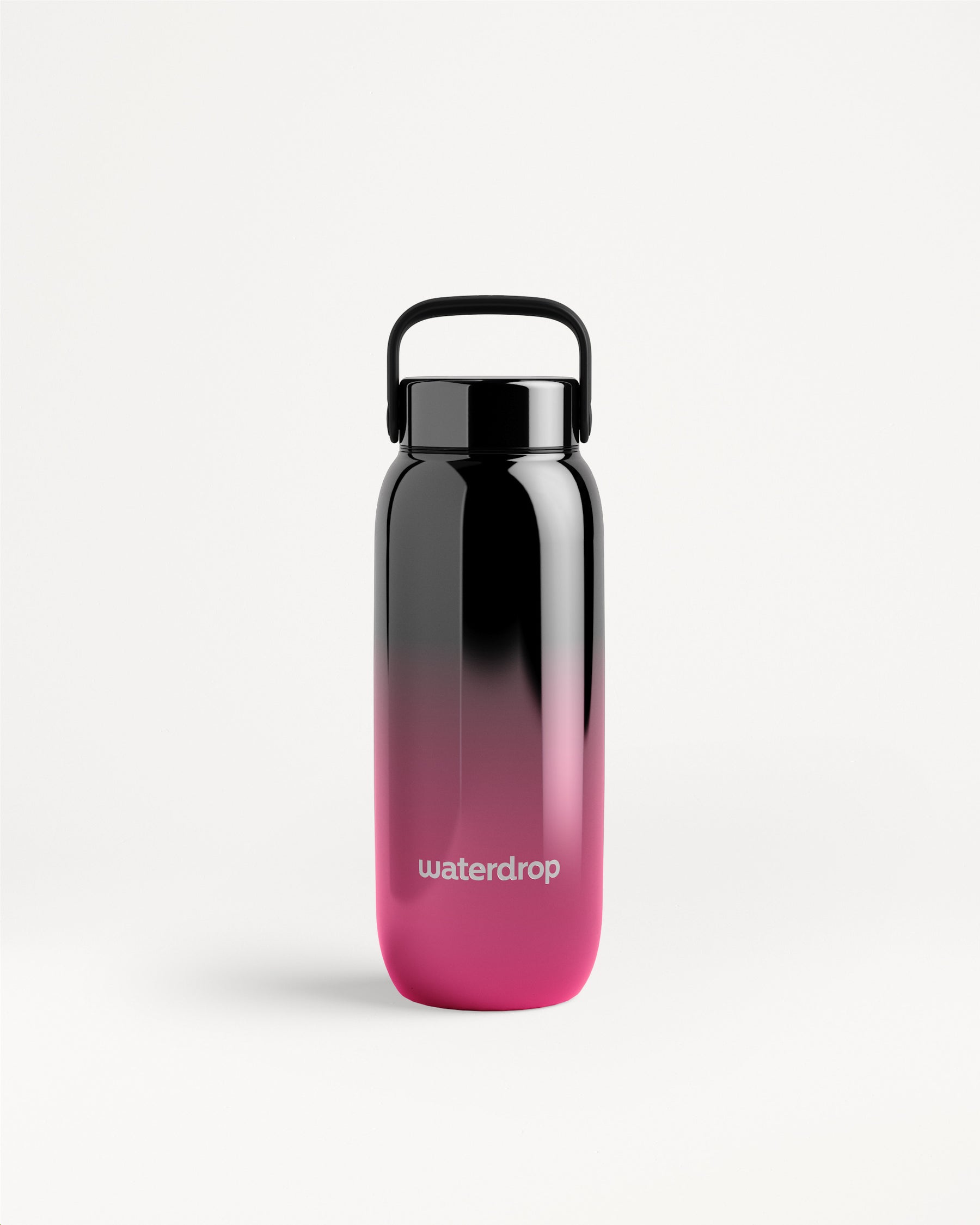 Bouteille d'eau avec dégradé noir vers rose, bouchon noir et anse.