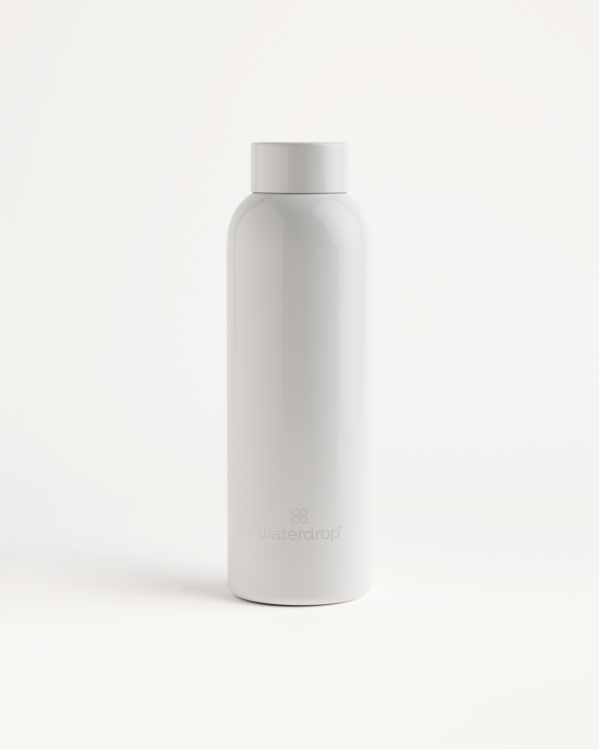 Bouteille Thermo Brillante Inox with cap close-up.
